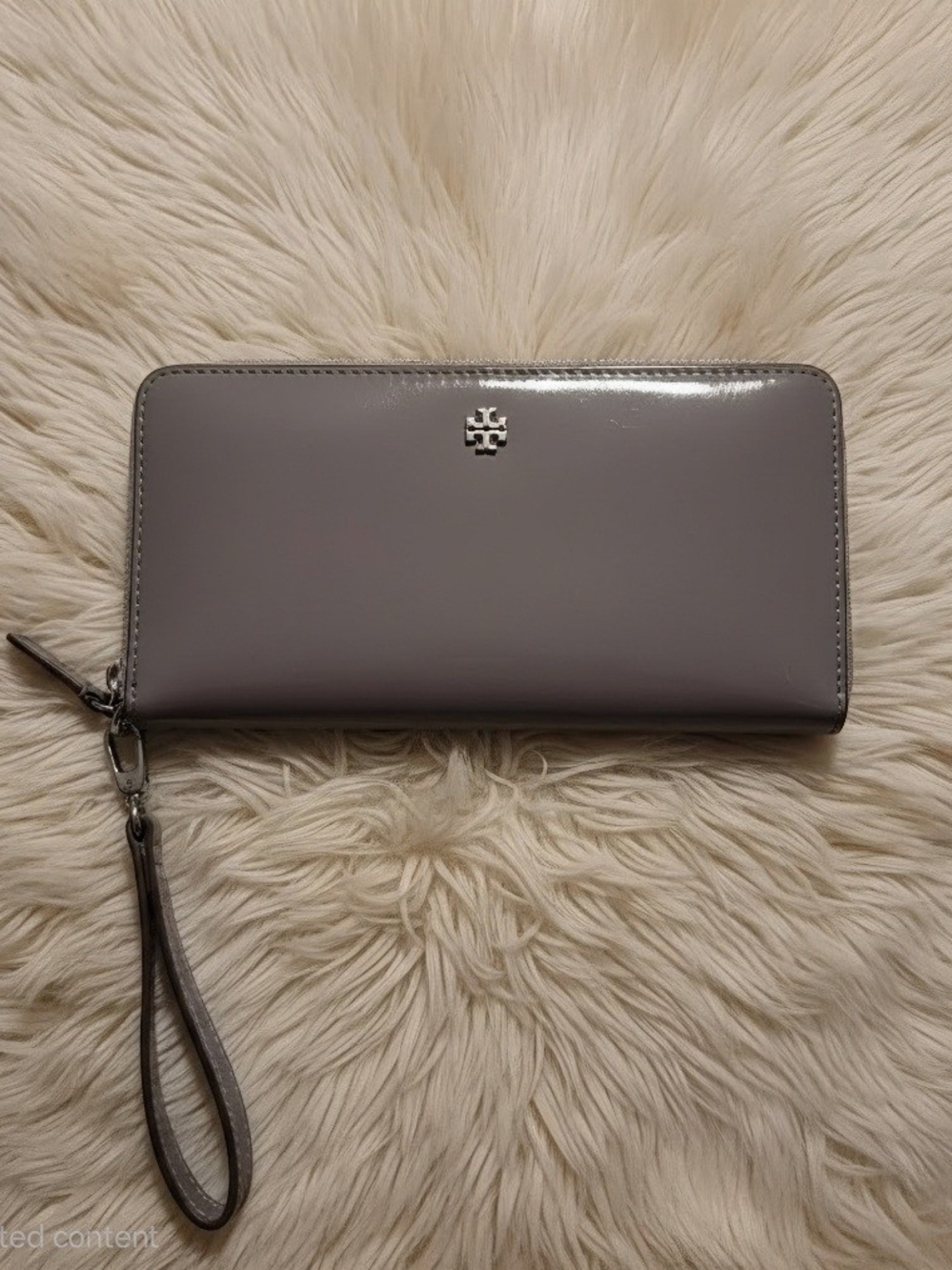 Tory Burch Emerson Patent Leather  Zip Around Continental Wallet.